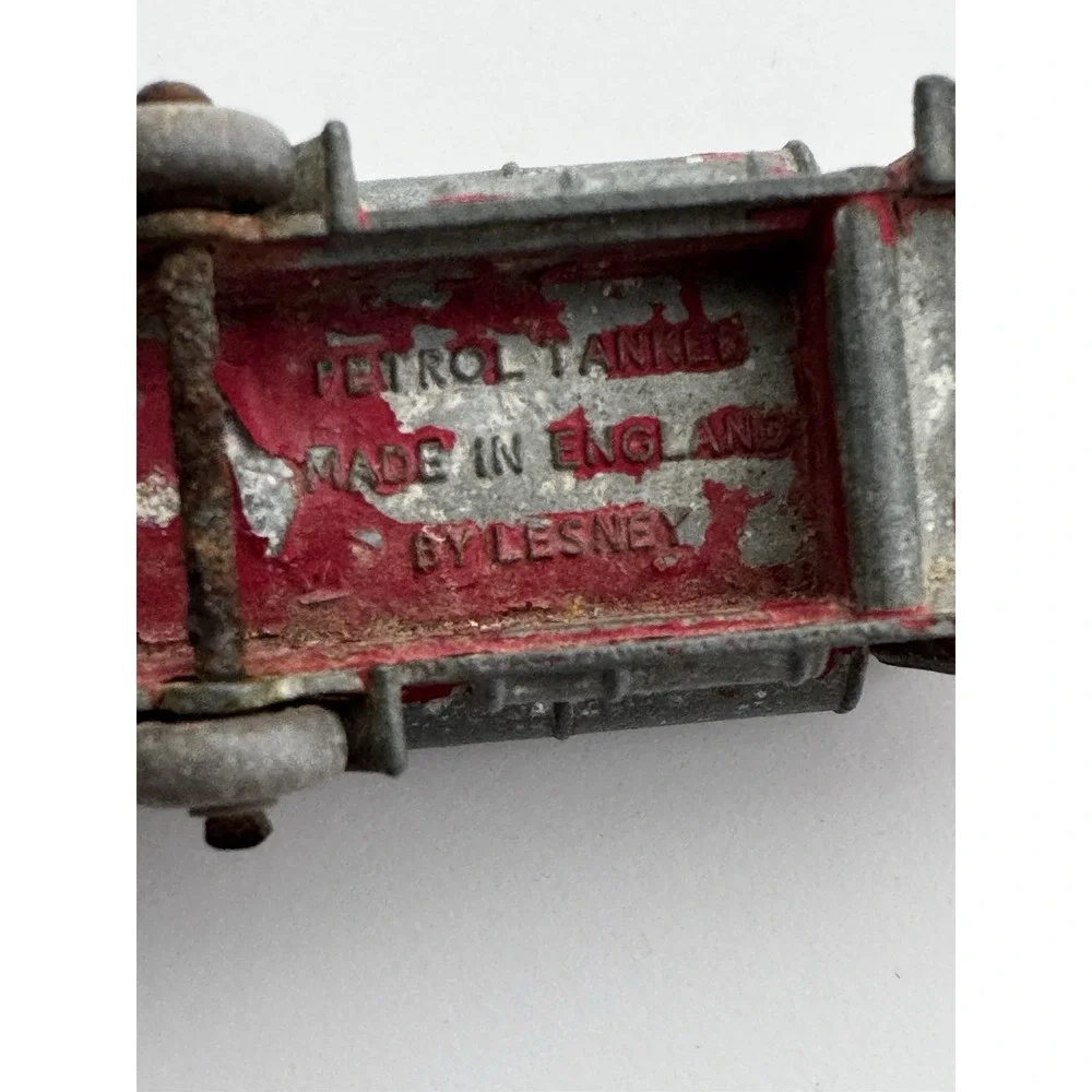 Lesney vintage red